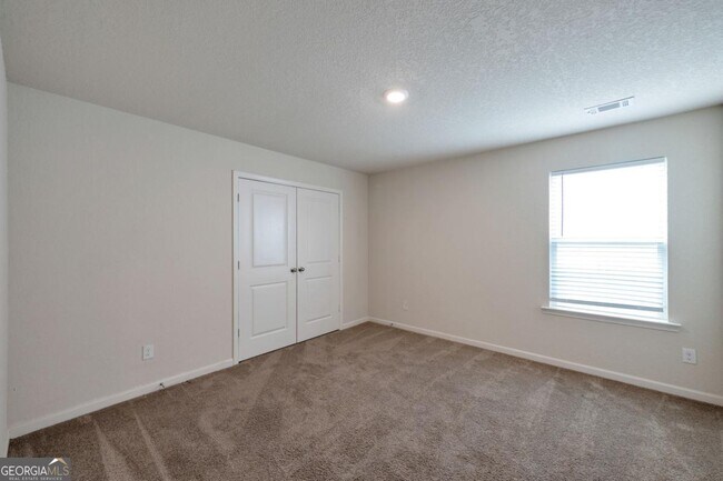 Building Photo - 2889 Cleburne Ter
