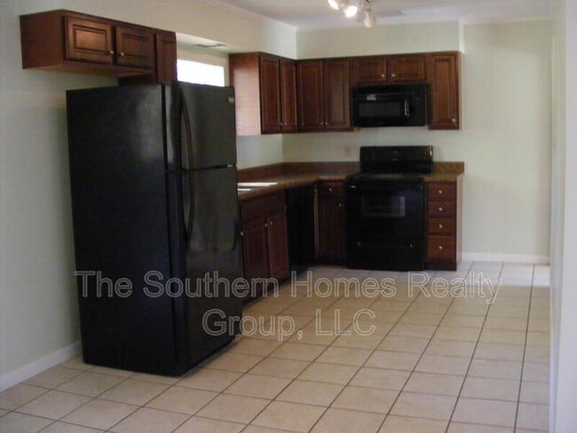 Building Photo - 1412 Tellico Ave