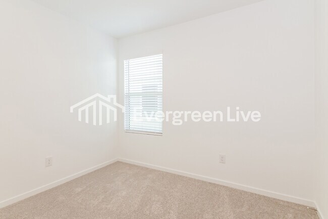 Building Photo - 1025 Calley Pear Trl