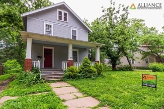 Building Photo - Fifteenth St. 344 N.