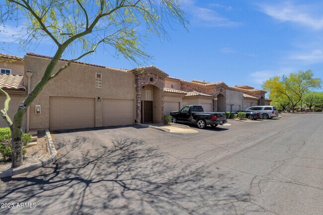 Building Photo - 13700 N Fountain Hills Blvd