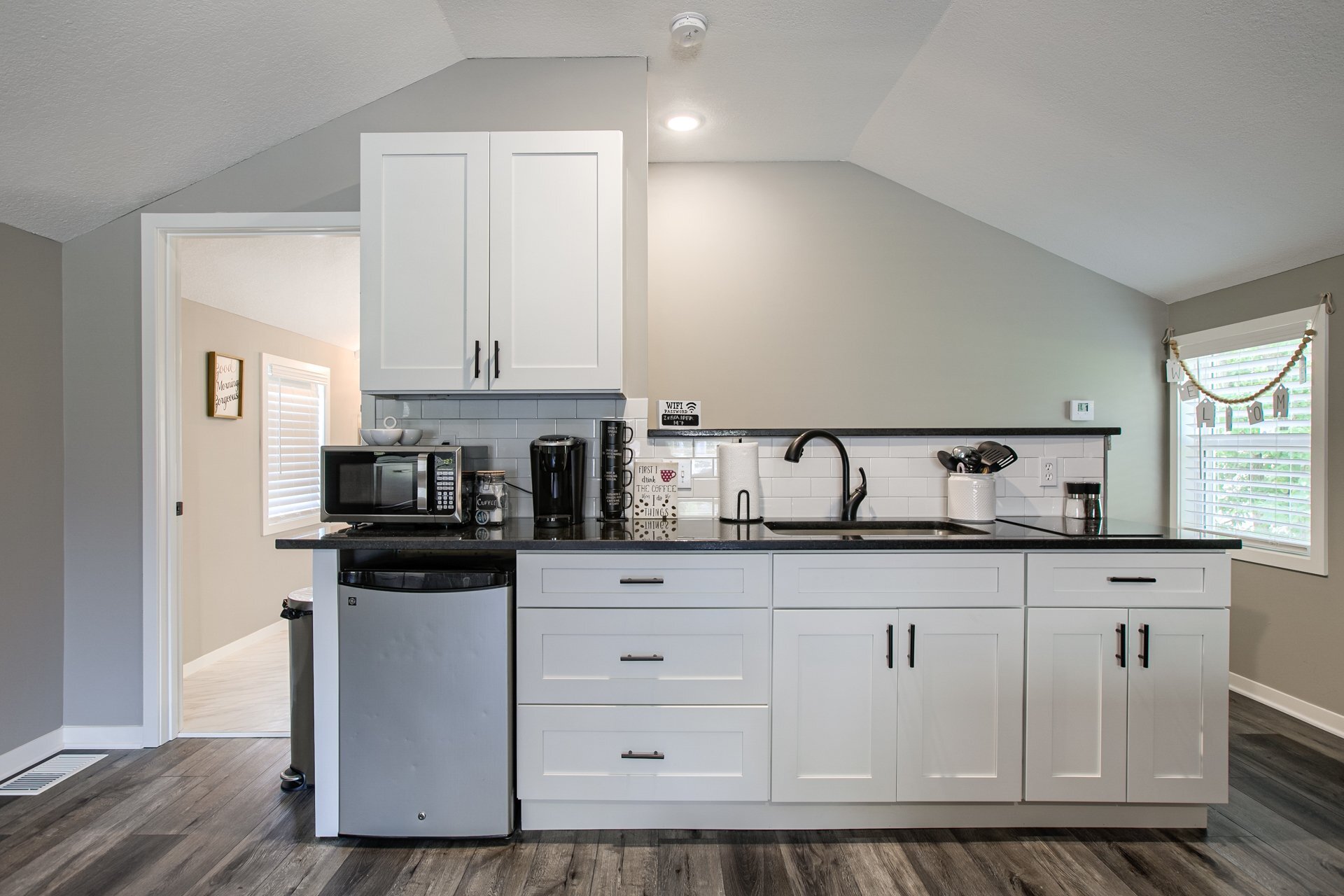 Building Photo - 7105 N Walnut St