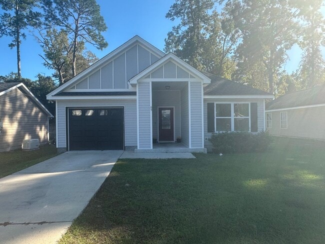 Primary Photo - 3 Bedroom with extra Office Space AVAILABL...