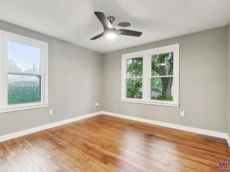 Building Photo - 427 S Ardenwood Dr