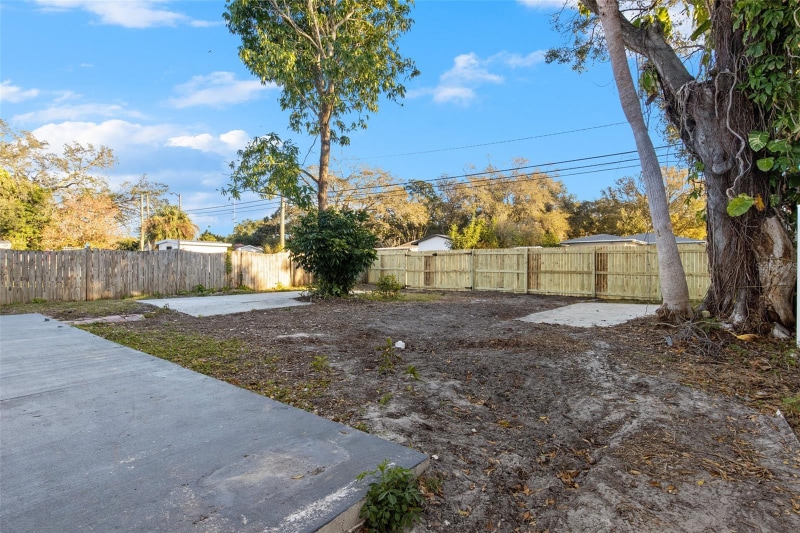 Building Photo - 5318 9th Ave N