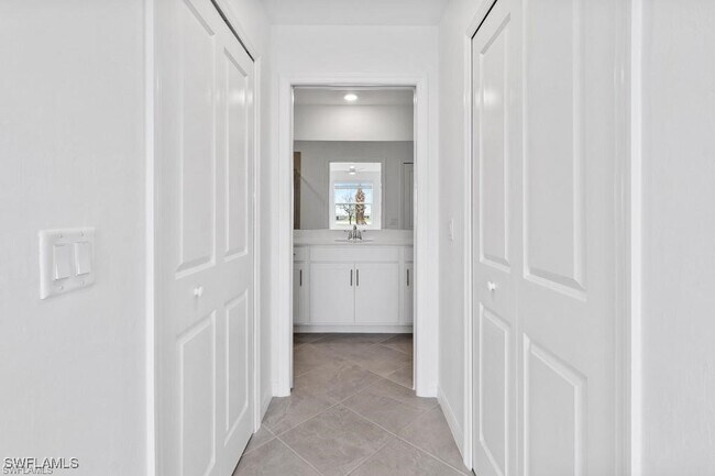 Building Photo - 5651 Double Eagle Cir