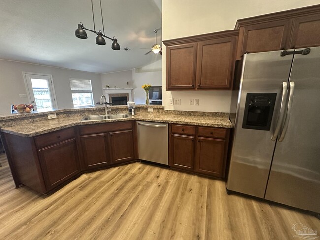 Building Photo - 8791 Prowler Ct