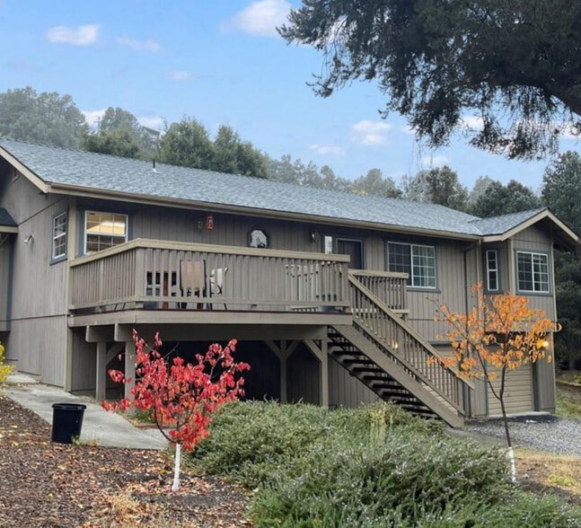 Building Photo - 2411 Glacier Dr