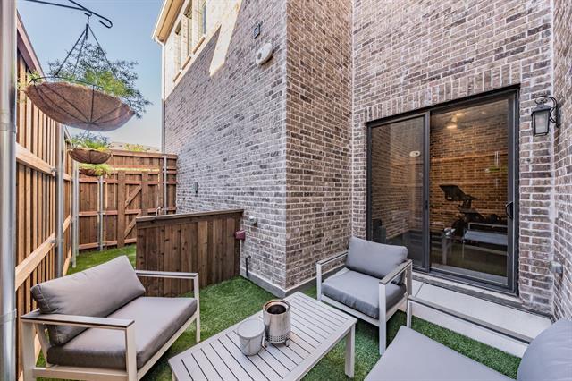 Building Photo - 11993 Dahlia Bay Dr