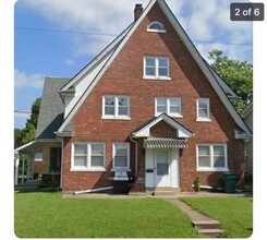 Building Photo - 258 Probasco St