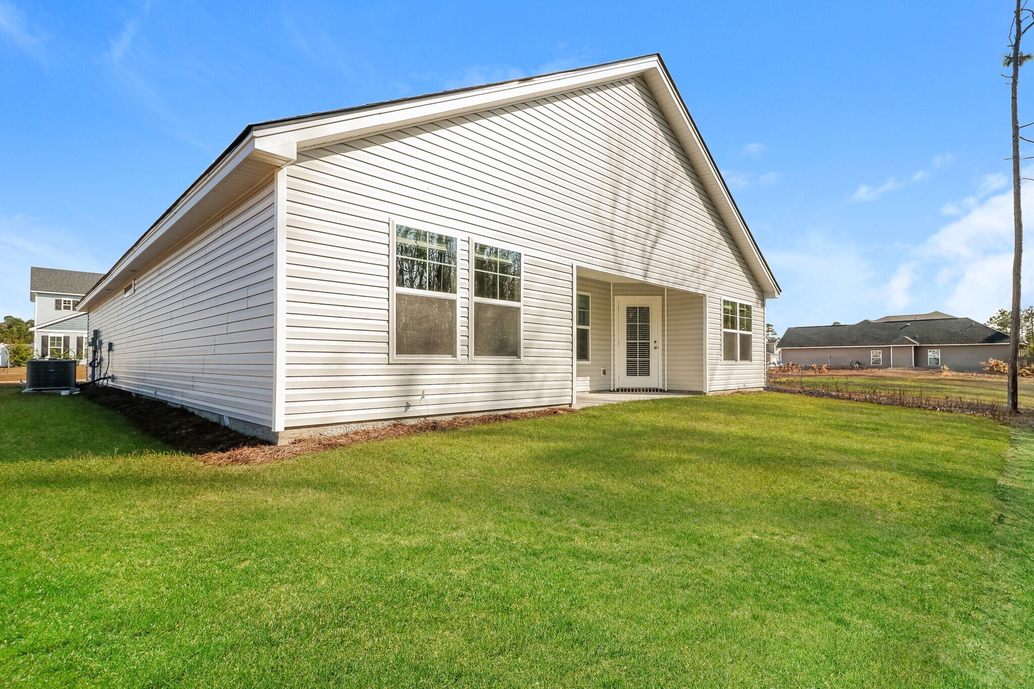 Building Photo - 1127 Autumns Wood Cir E