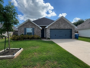 Building Photo - LEGACY SUBDIVISION IN BENTON SCHOOL DISTRICT