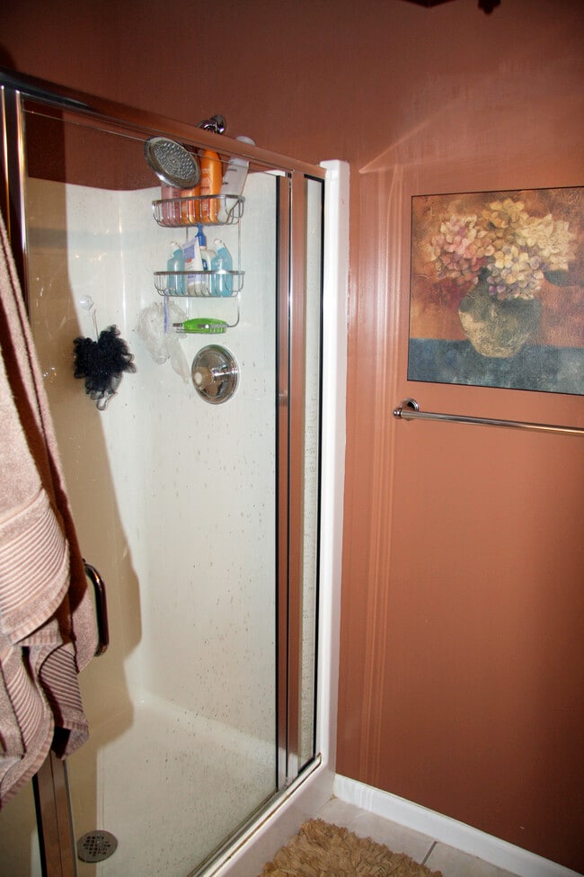 Building Photo - 4208 Brunswick Dr