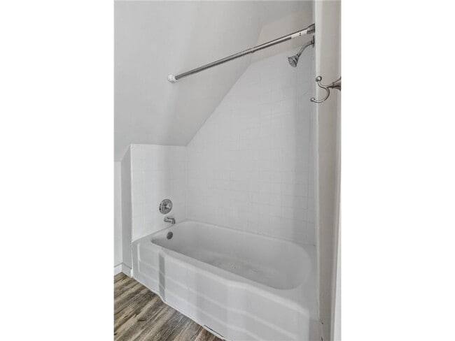 Building Photo - 2610 Dupont Ave S