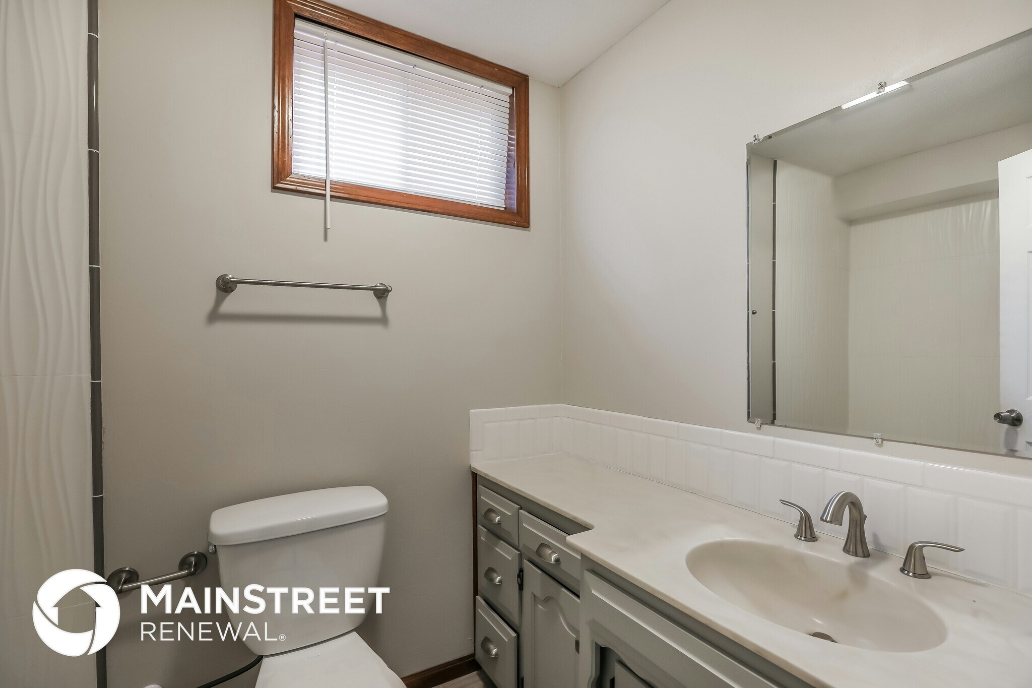 Building Photo - 2817 NW 5th St