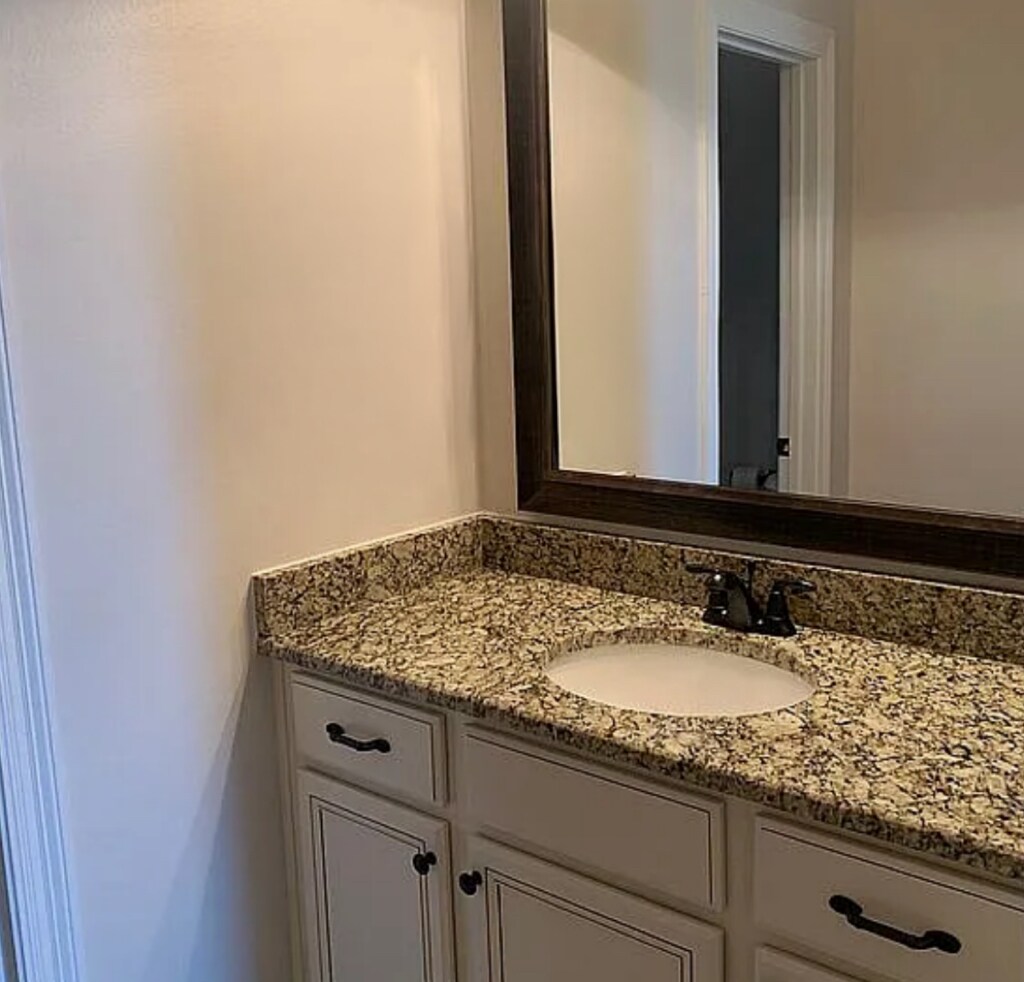 Bathroom 3 - 103 Chemet Rd