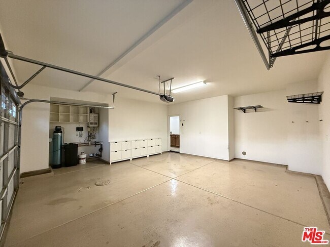 Building Photo - 1120 Columbia Trl