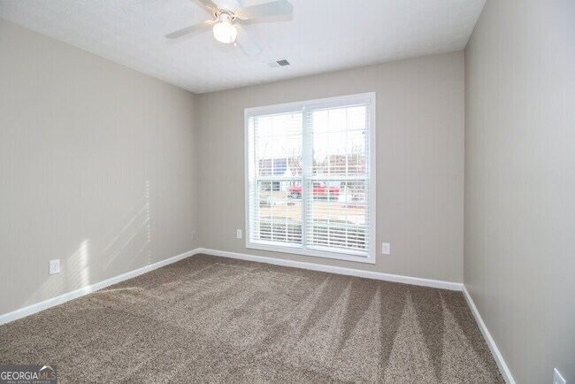 Building Photo - 3268 Tuggle Ives Dr NE