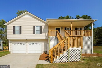 Building Photo - 425 River Trace Dr