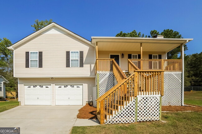 Primary Photo - 425 River Trace Dr