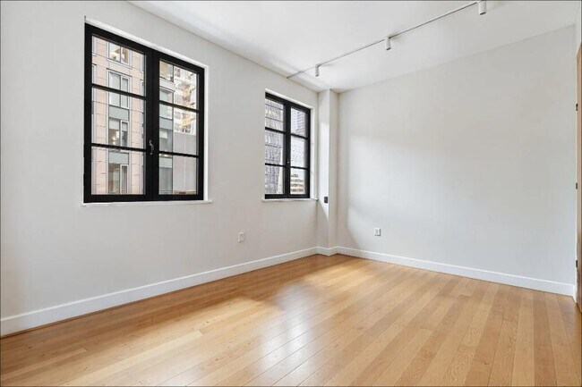 Building Photo - 0 bedroom in New York NY 10001