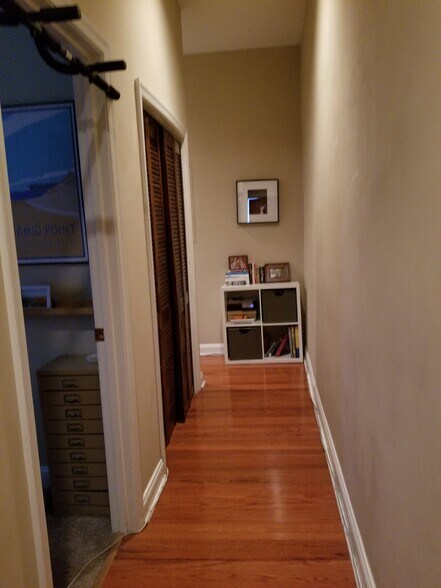 Hallway - 1745 Kilbourne Pl NW