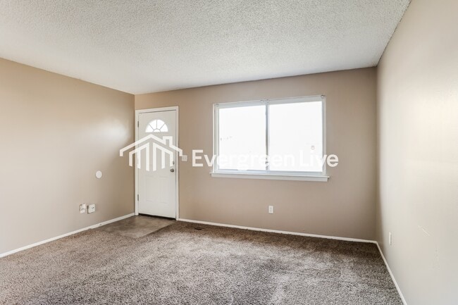 Building Photo - 5427 Carbondale Dr