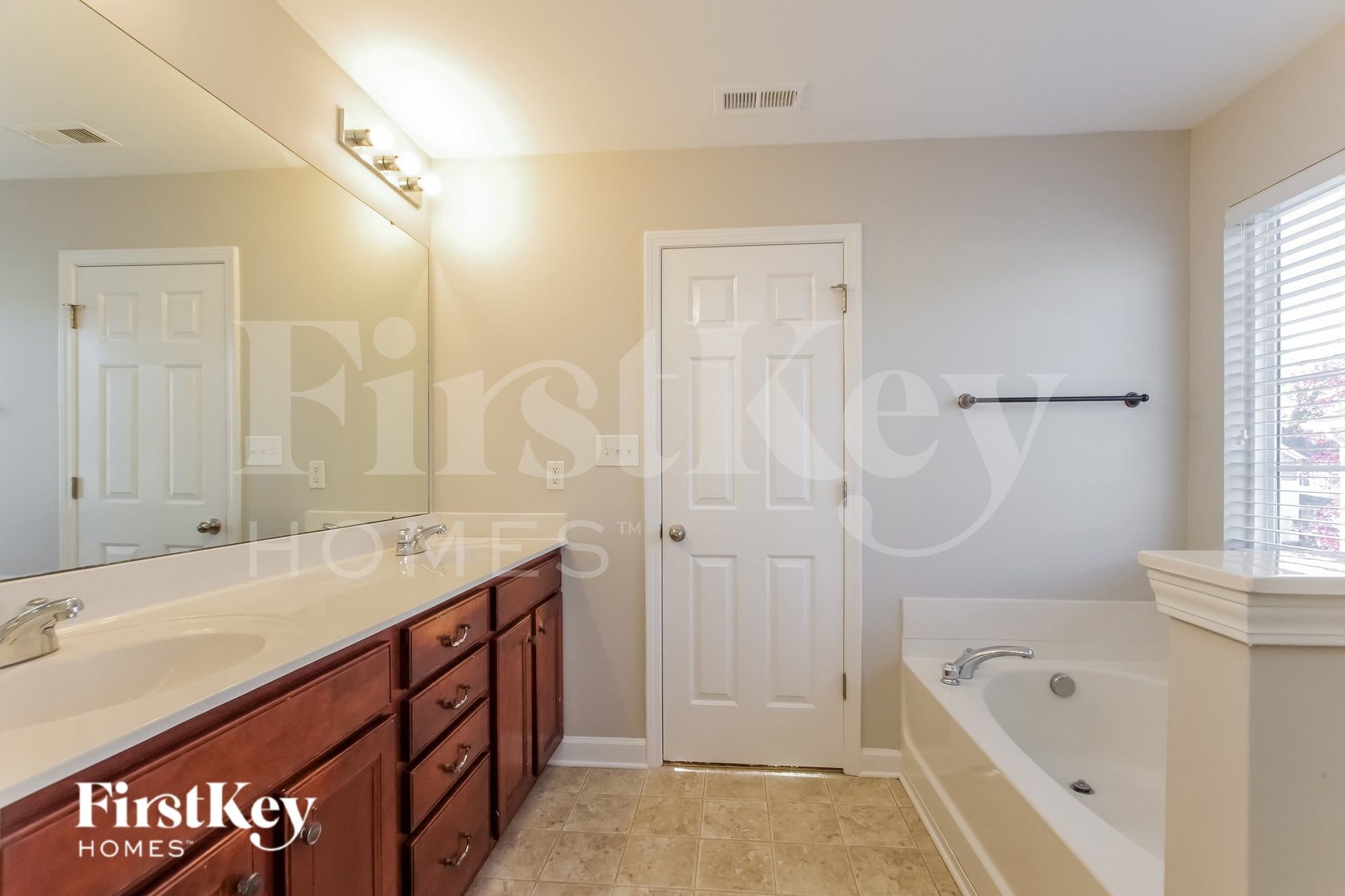 Building Photo - 4019 Linville Falls Ln