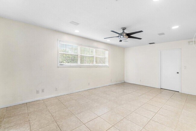 Building Photo - 5313 Colbright Rd