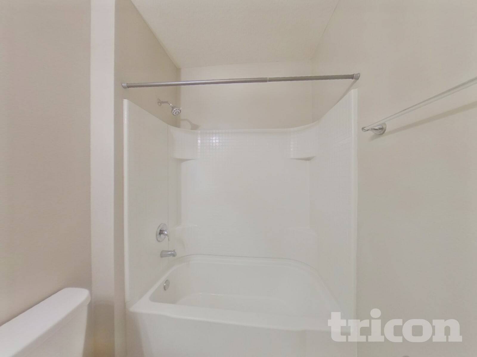 Building Photo - 16185 Yelloweyed Dr