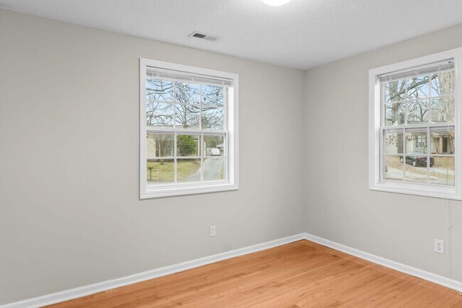 Building Photo - Cozy 3bd/1bth Cottage in Alcoa!