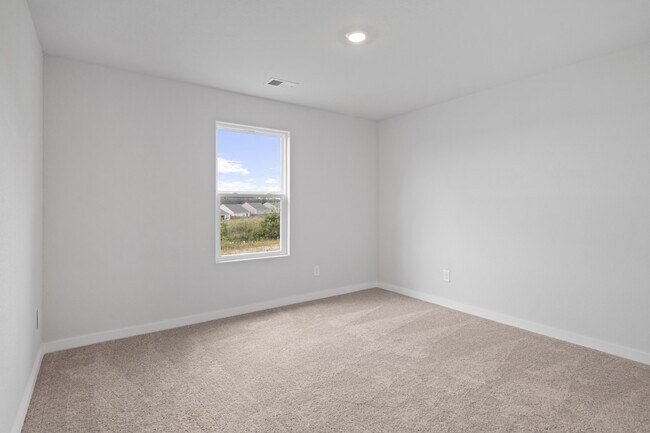 Building Photo - 1031 Peaceful Fawn Dr