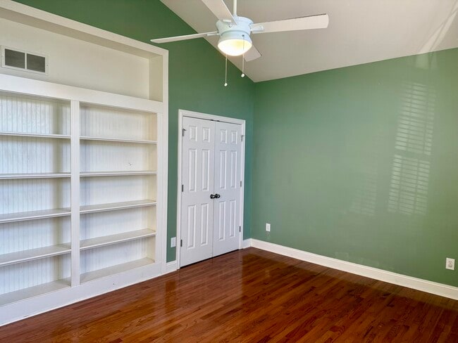 Building Photo - 222 Paynes Landing Blvd