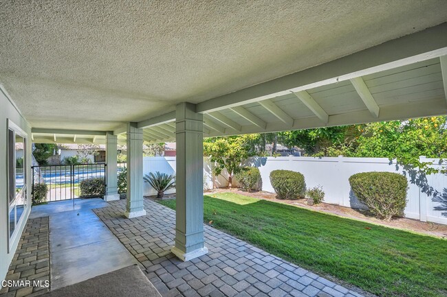 Building Photo - 2094 Bridgegate Ct