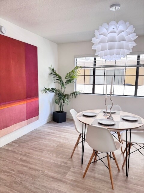 Building Photo - 4459 Ventura Canyon Ave