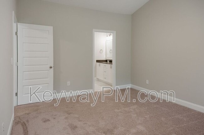 Building Photo - 4512 Chestnut Trl