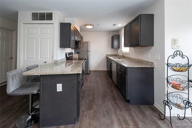 Building Photo - 2928 Prince Hall Dr