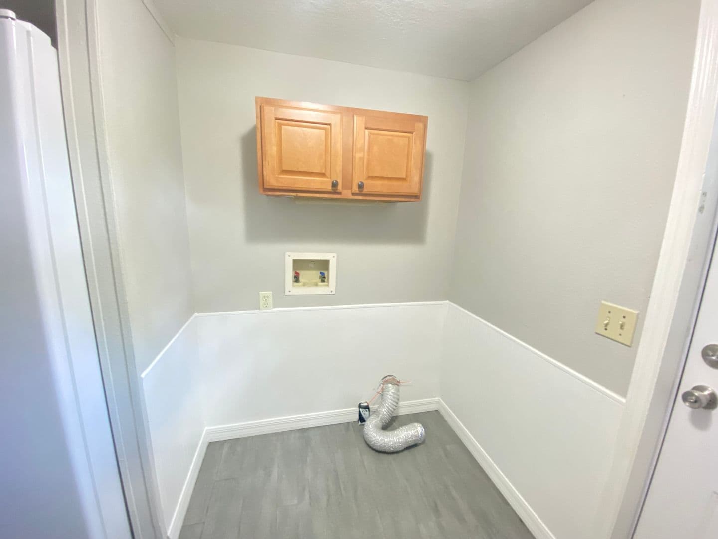 Building Photo - Charming 3-Bedroom, 2-Bath Home with Fence...