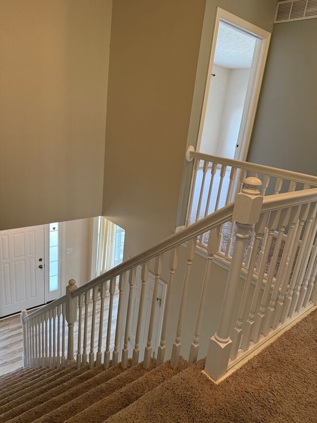 Building Photo - Spacious 4 Bed, 2.5 Bath Home in Woodgate