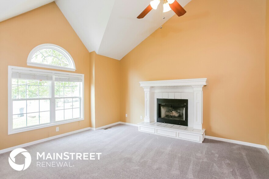 Building Photo - 1304 White Oak Pl