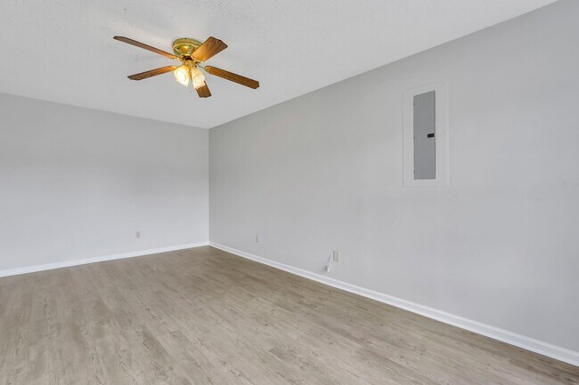 Building Photo - 734 Timber Ridge Trail