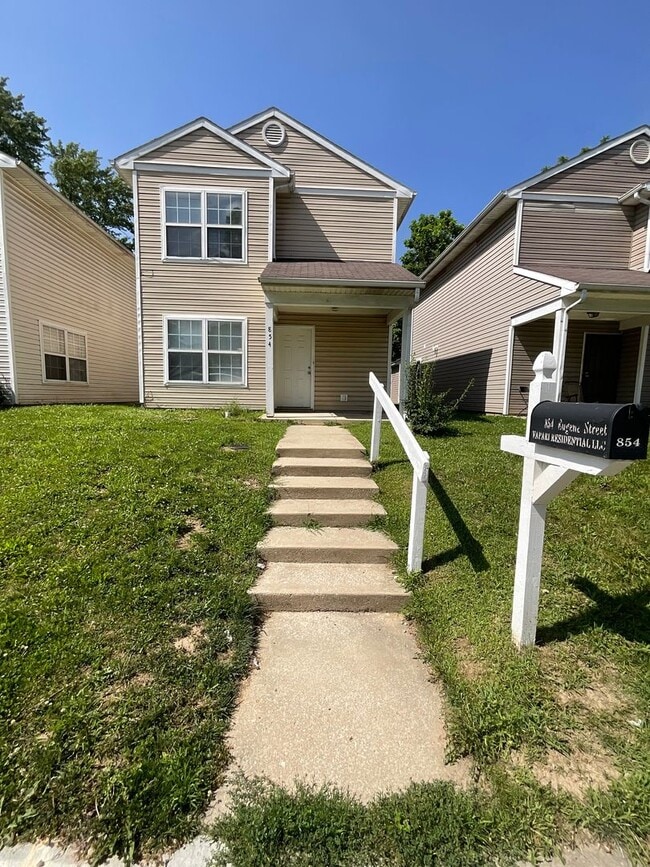 Building Photo - 3 Bed 1.5 Bath