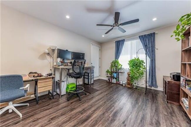 Building Photo - COMING SOON! Resort Style 2BR Condo with F...
