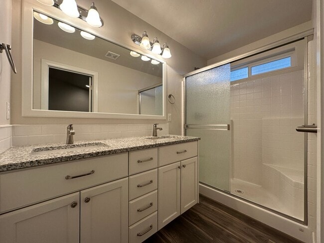 Building Photo - Beautiful 3bed, 2bath 1600sq.ft. home in Fairhaven Sub (North Nampa)