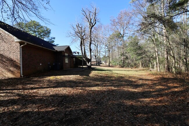 Building Photo - 2605 Turningleaf Ln