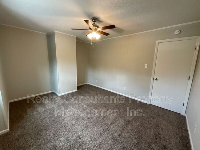 Building Photo - 1156 Smith Rd