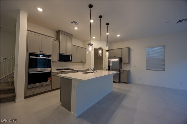 Building Photo - 95 Silver Run Ln