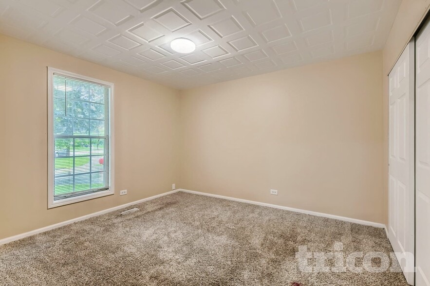 Building Photo - 3261 Bremerton Ln