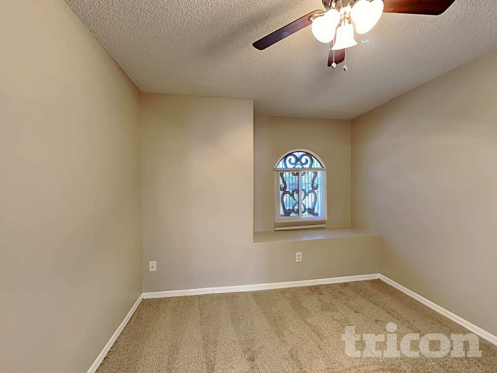 Building Photo - 1330 Gangplank Dr