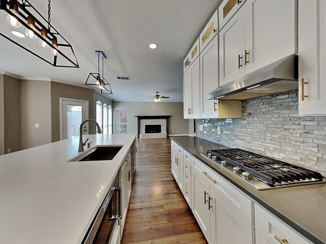 Building Photo - 1612 Commerce Dr